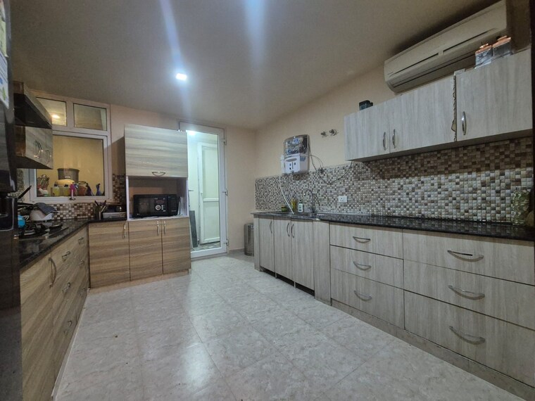 Bedroom, mi-rustle-court 3.5 Bedroom 2350 Sq.Ft. Apartment In Gomti Nagar Lucknow 8850737