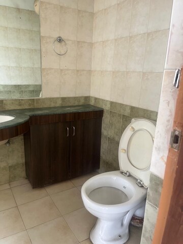Bathroom in 3 BHK Apartment at Bestech Park View City 2, Sector 49 – for Rent