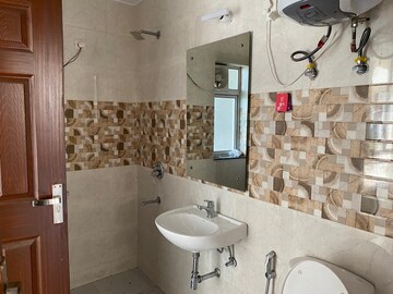 Bathroom in 3 BHK Apartment at Unitech Escape, Sector 50 – for Rent