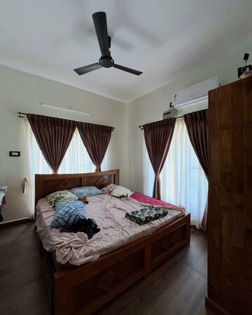 Bedroom in 2 BHK Apartment at Marathon Onyx, Mulund West – for Rent