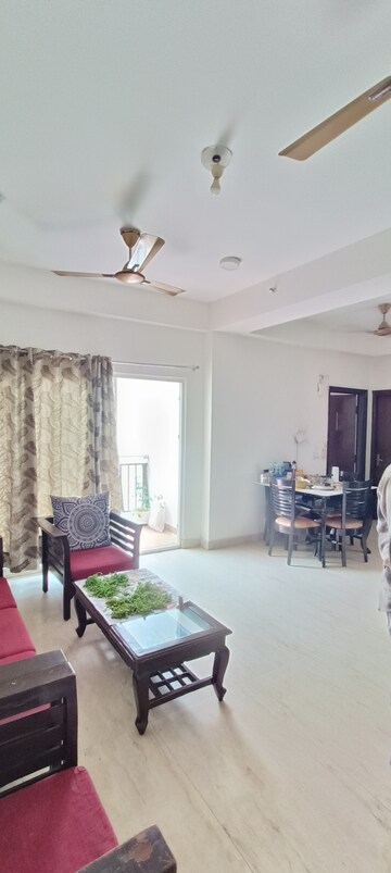 Living Room in 2.5 BHK Apartment at Panchsheel Pratistha, Sector 75 – for Rent