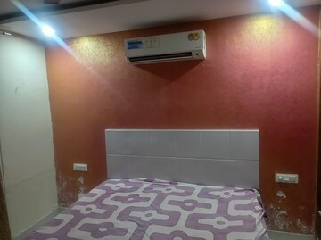 Furnished Amenities in 3 BHK Builder Floor at Motia Blue Ridge, Dhakoli – for Rent