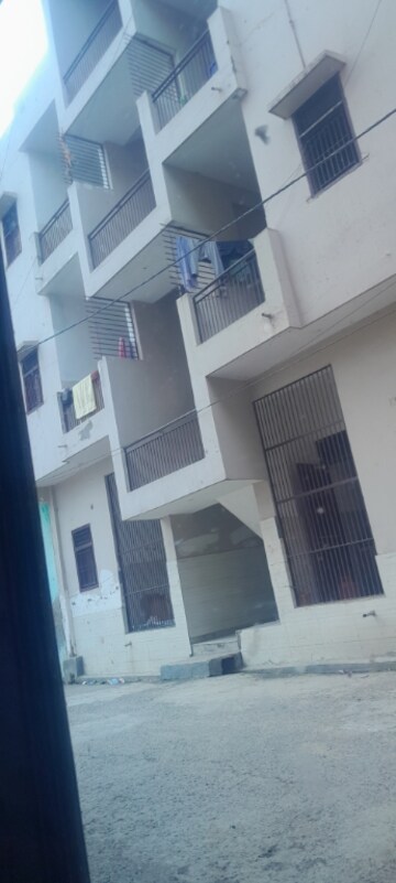 1.5 BHK Builder Floor For Rent in SRS Apartments, Sector 73