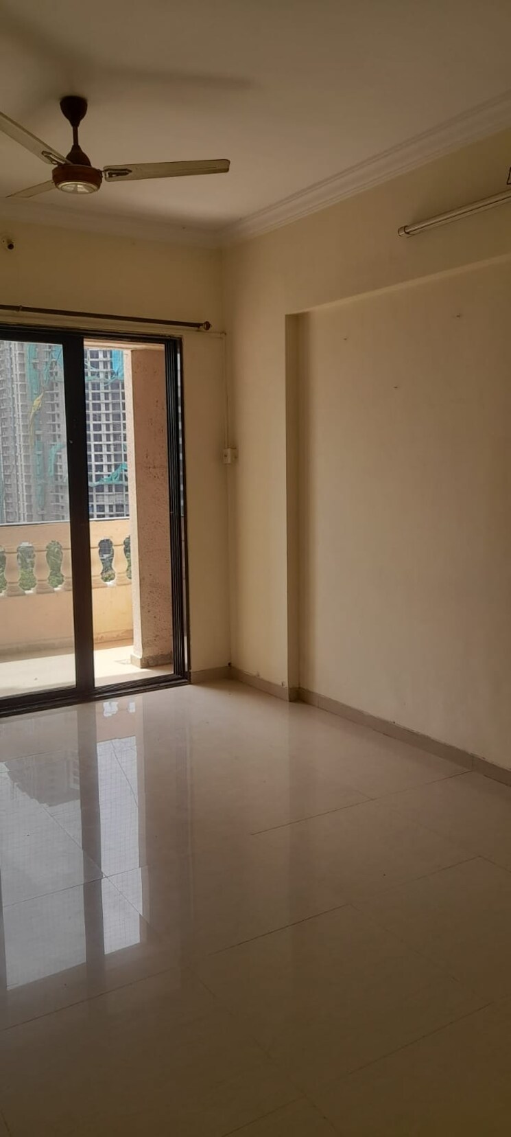 Living Room, raunak-paradise 2 Bedroom 675 Sq.Ft. Apartment In Kokanipada Thane 8850896
