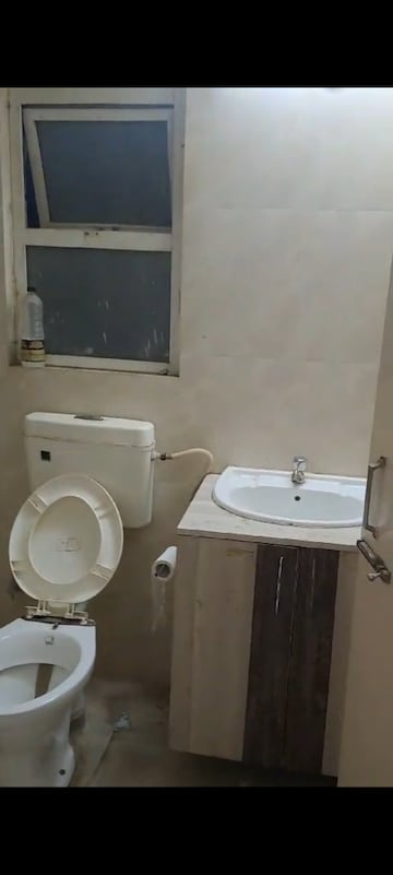 Bathroom in 1 BHK Apartment at AVL 36 Gurgaon, Sector 36 – for Rent