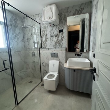 Bathroom in 4 BHK Builder Floor at Emaar Emerald Floors Premier, Sector 65 – for Sale
