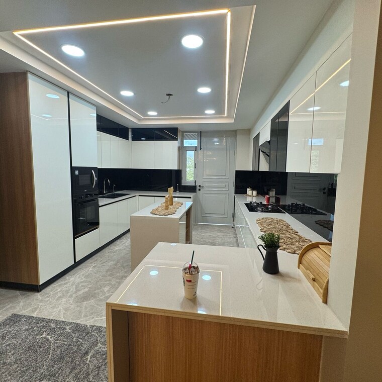 Kitchen, emaar-emerald-floors-premier 4 Bedroom 505 Sq.Yd. Builder Floor In Sector 65 Gurgaon 8850963