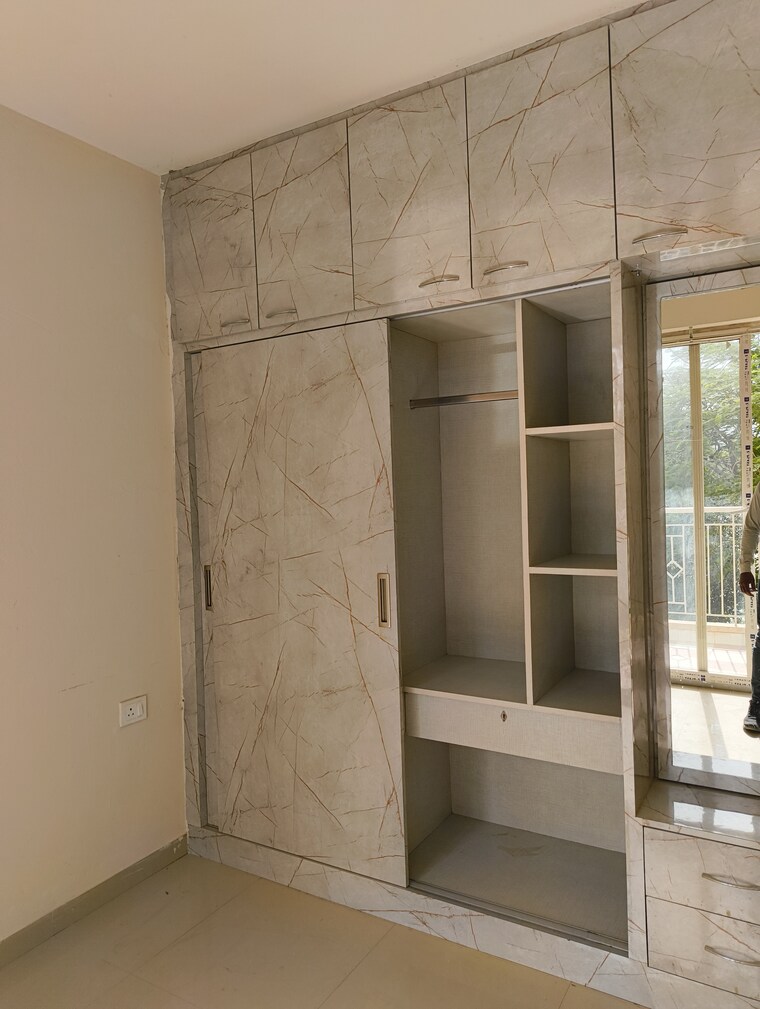 Bathroom, shree-vardhman-green-court 2 Bedroom 700 Sq.Ft. Apartment In Sector 90 Gurgaon 8850958
