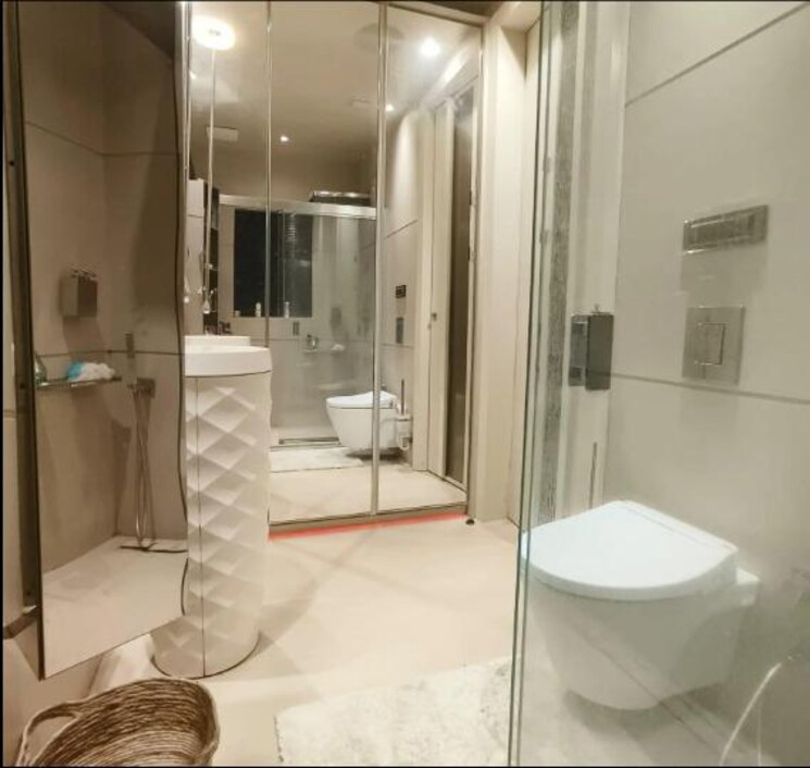 Bathroom, green park 3 Bedroom 2799 Sq.Ft. Builder Floor In Green Park Delhi 8850999