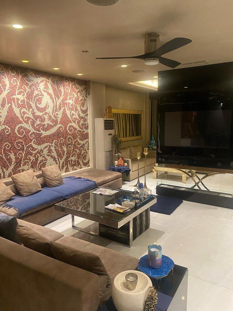 Living Room, green park 3 Bedroom 2799 Sq.Ft. Builder Floor In Green Park Delhi 8850999