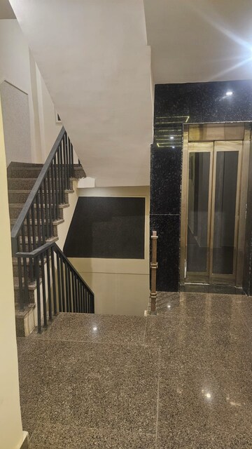 Staircase in 1 BHK Apartment at DLF Pink Town House, Dlf City Phase 3 – for Rent