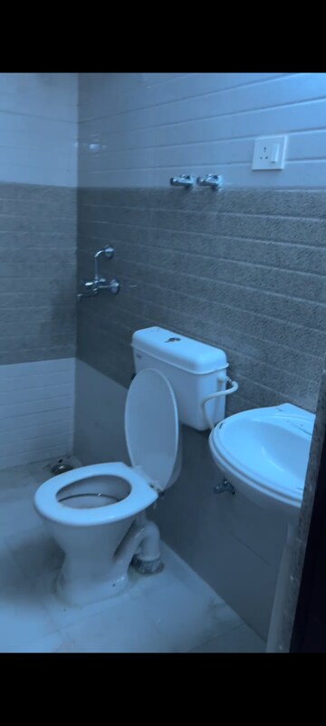 Bathroom in 2 BHK Apartment at Signature Global Orchard Avenue, Sector 93 – for Sale