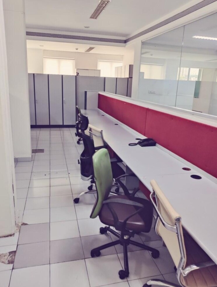 Team Area, mhatre-pen Commercial Office Space 2200 Sq.Ft. In Dadar West Mumbai 8851008