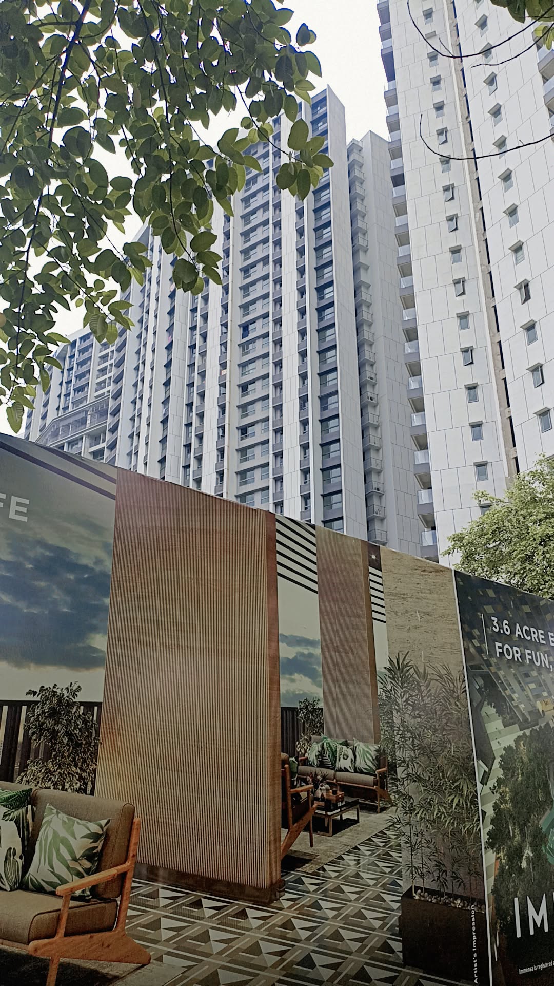 2 BHK Apartment For Rent in Kalpataru Immensa