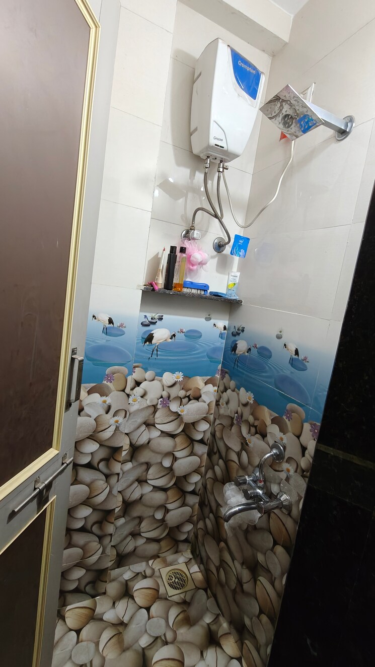 Bathroom, gokhalenagar Pg For Girls In Gokhalenagar 8851040