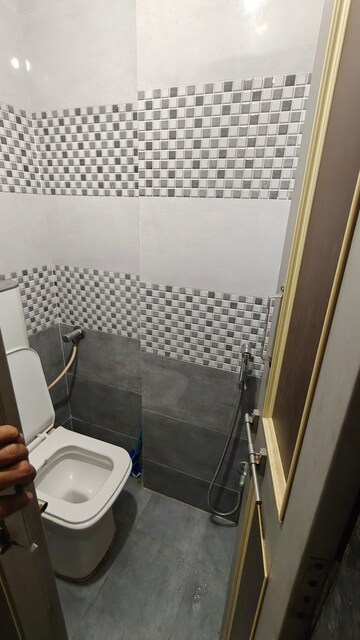 Bathroom in  Pg at Gokhalenagar – for Rent