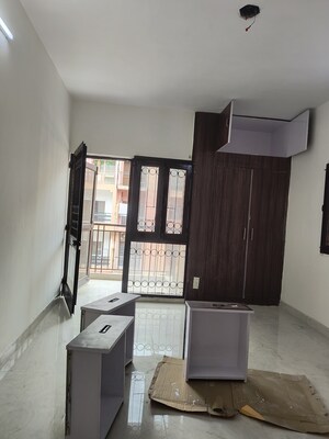 Bedroom in 2.5 BHK Apartment at Sarita Vihar – for Sale