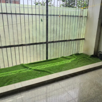 Balcony in 3 BHK Builder Floor at DLF Imperial Residences, Sector 26 – for Sale