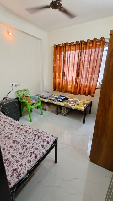 Room in  Pg at Gokhalenagar – for Rent