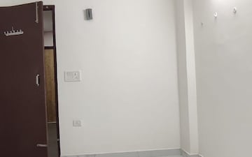 1 BHK Builder Floor For Rent in Maidan Garhi