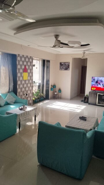 Master Bedroom in 4 BHK Apartment at Shah & Chheda Mahavir Ornate, Kopar Khairane – for Sale
