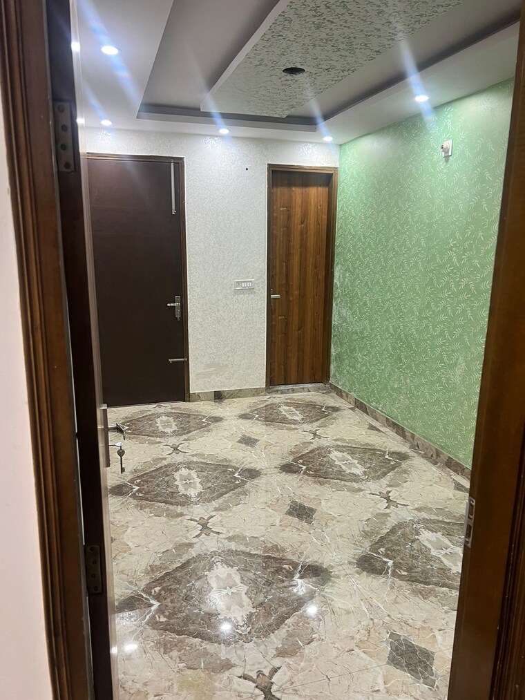 Bedroom, krishna park 2.5 Bedroom 800 Sq.Ft. Builder Floor In Krishna Park Delhi 8851126