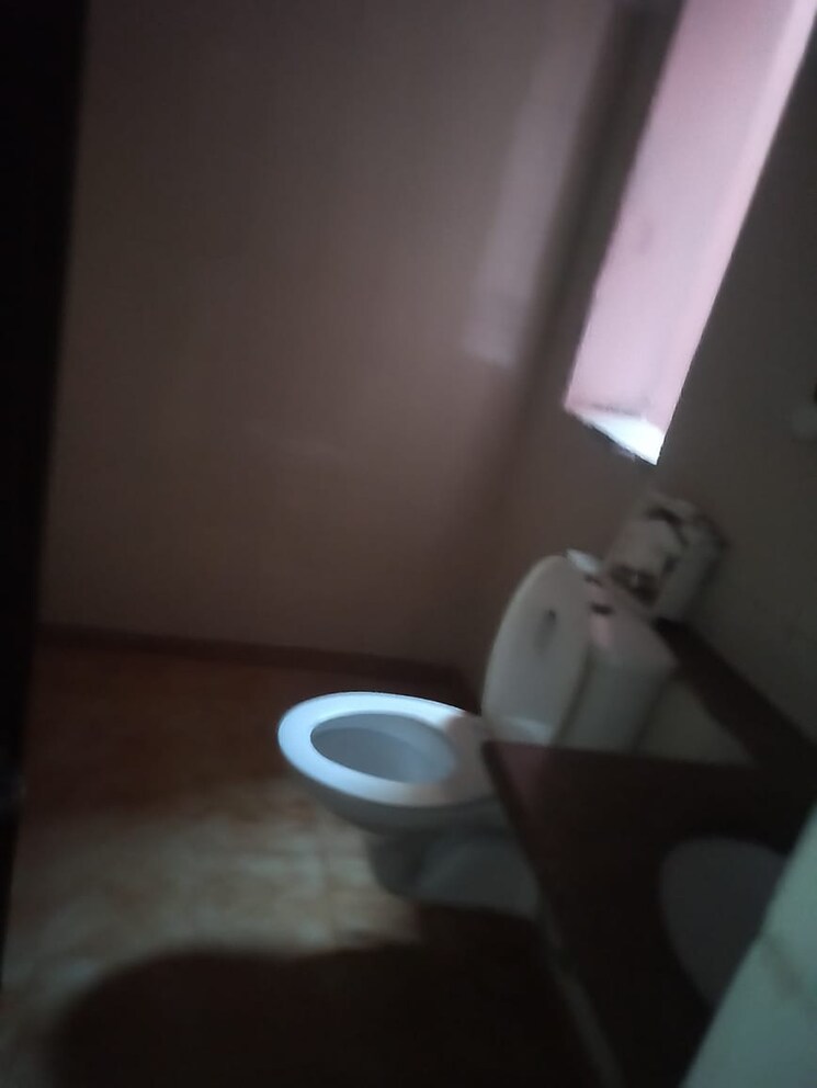 Bathroom, auram-floor 3 Bedroom 1865 Sq.Ft. Builder Floor In South City 2 Gurgaon 8851120