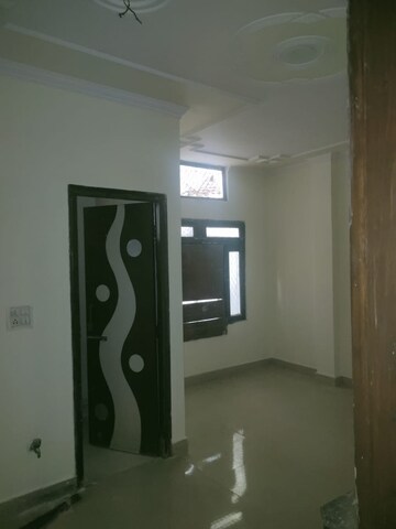 Room in 3 BHK Apartment at Shapoorji Pallonji Joyville Gurgaon, Sector 102 – for Sale
