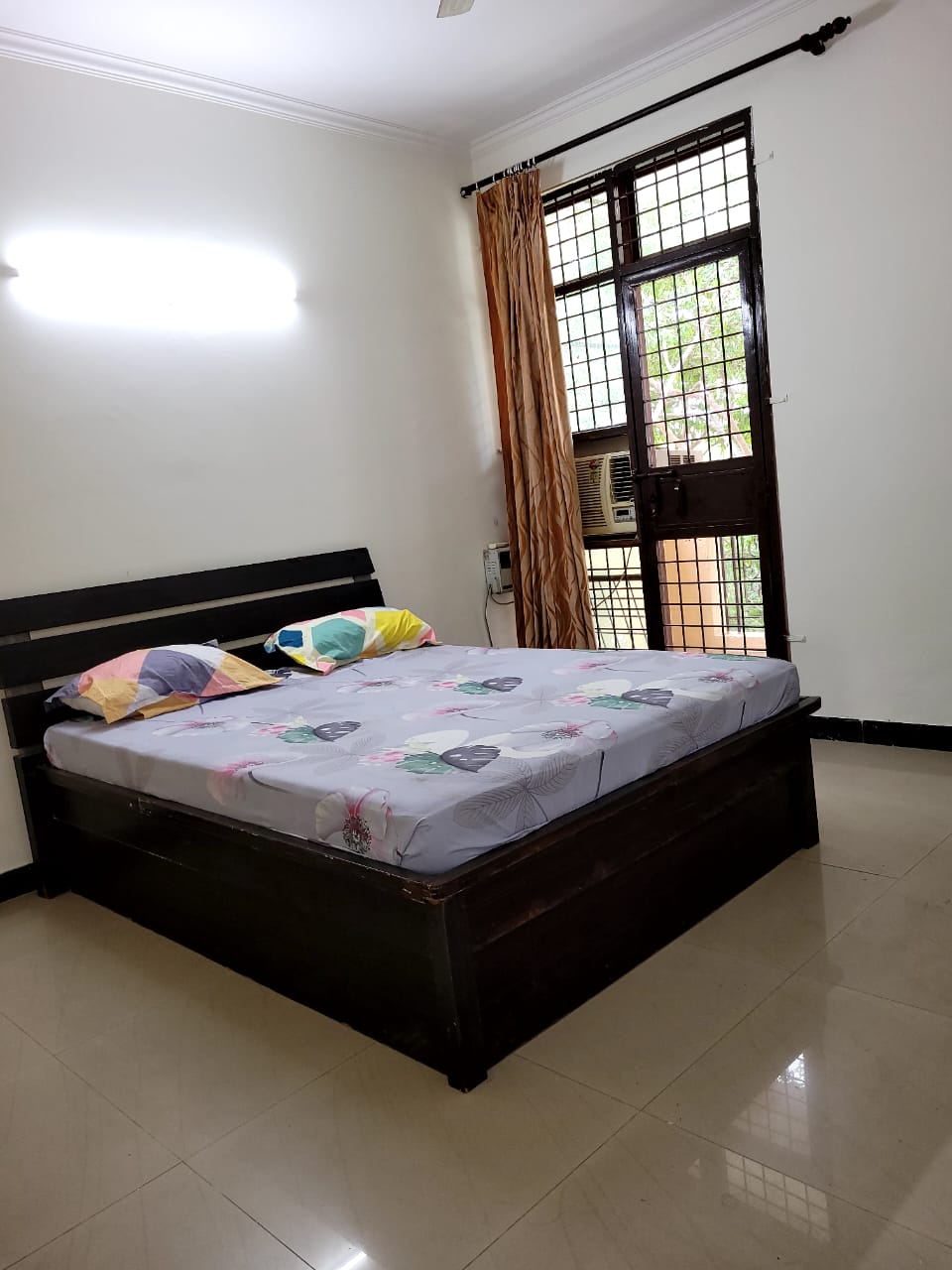 3 BHK Builder Floor For Rent in Palam Vihar Residents Association