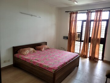 Bedroom in 3 BHK Builder Floor at Palam Vihar Residents Association, Palam Vihar – for Rent
