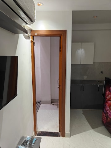Bedroom in Studio Builder Floor at Sector 43 – for Rent