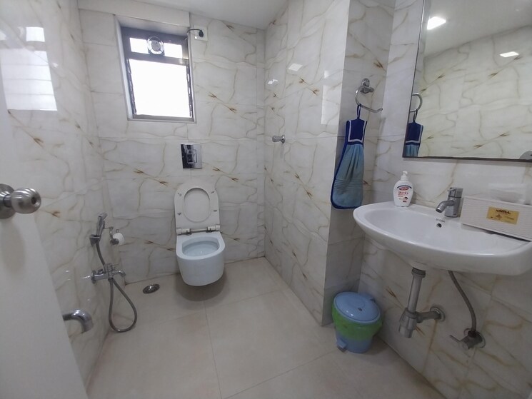 Bathroom, nariman point Commercial Office Space 1090 Sq.Ft. In Nariman Point Mumbai 8851148
