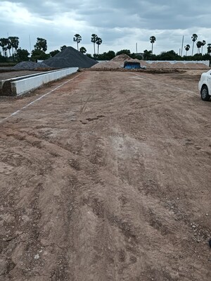  Plot For Sale in Paritala