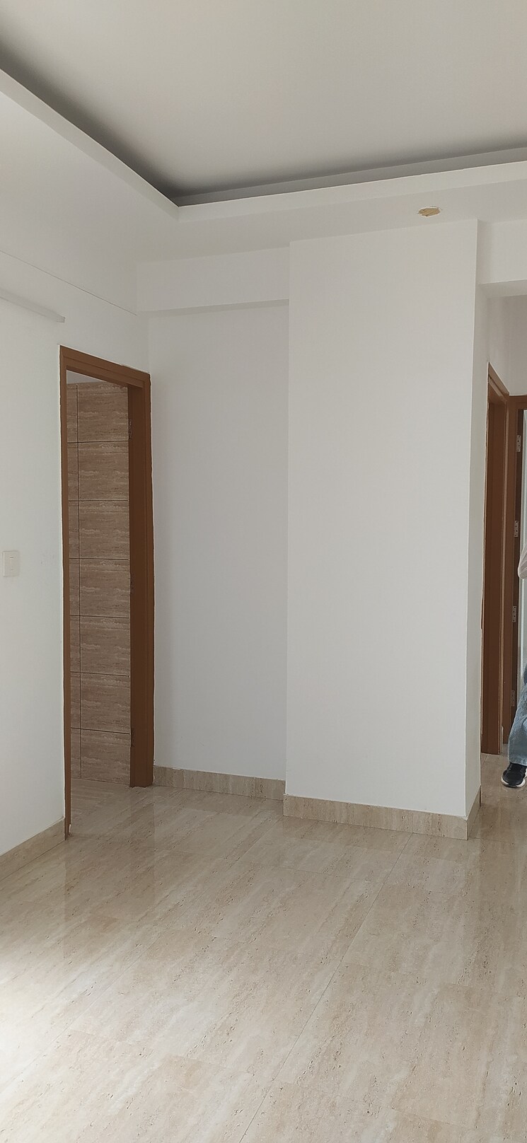 Room, sector 77 3 Bedroom 1707 Sq.Ft. Apartment In Sector 77 Faridabad 8851177