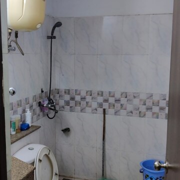 Bathroom in 3 BHK Apartment at Amrapali Pan Oasis, Sector 70 – for Sale