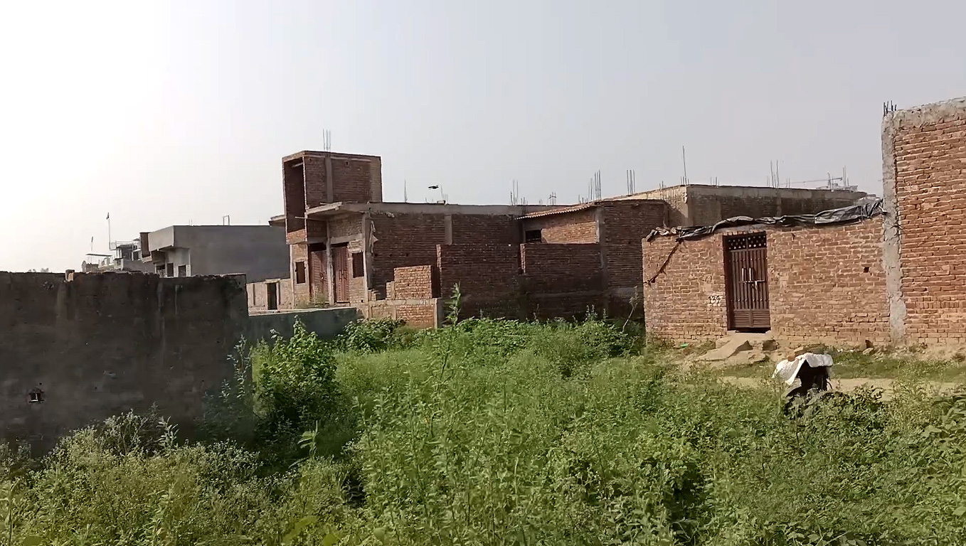 Plot For Sale in Sector 148