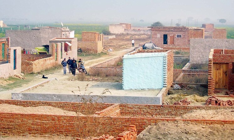 undefined, sector 148  540 Sq.Ft. Plot In Sector 148 Noida 8851146