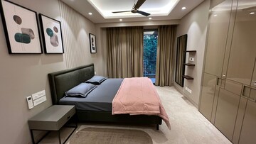 Bedroom in 3 BHK Apartment at Defence Colony – for Rent