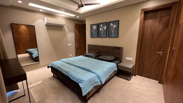 Bedroom in 3 BHK Apartment at Defence Colony – for Rent