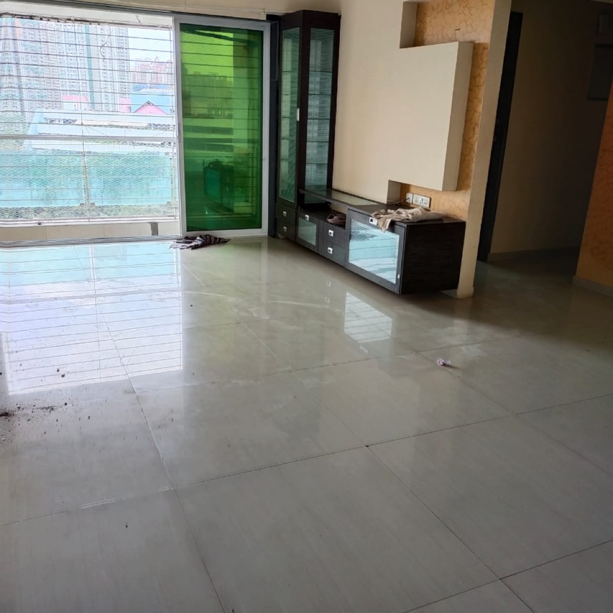 2.5 BHK + Extra Room Apartment For Rent in Lokhandwala Infrastructure Fountain Heights