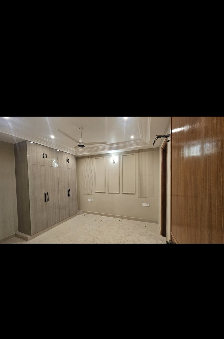 Room, apna-enclave 3 Bedroom 2200 Sq.Ft. Builder Floor In Sector 4 Gurgaon 8851225