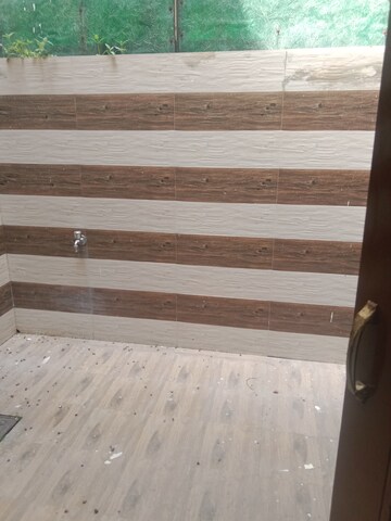 Furnished Amenities in 3 BHK Villa at Dhakoli – for Rent