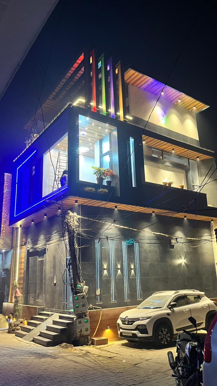 4 BHK + Pooja Room Villa For Sale in Desraj Colony