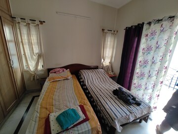 Bedroom in 3 BHK Builder Floor at Jayanagar – for Rent