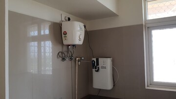 Bathroom in 4 BHK Apartment at Emaar Palm Terraces Select, Sector 66 – for Rent