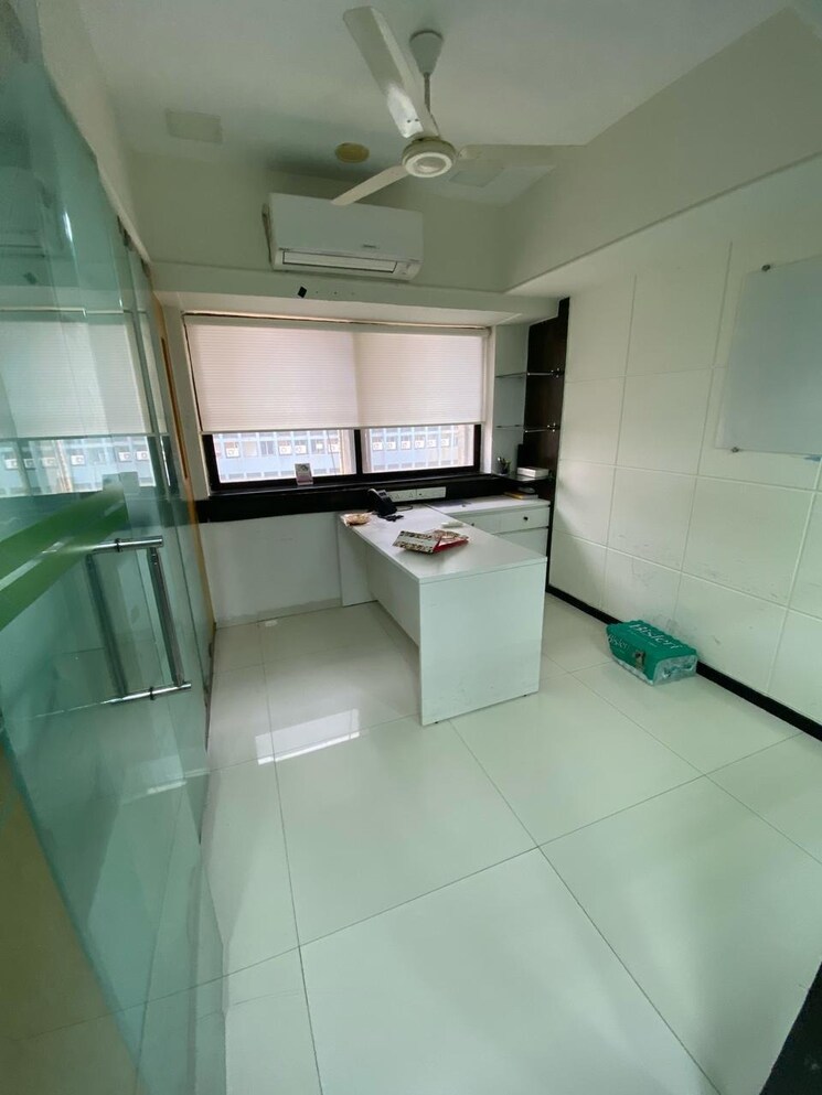 Kitchen, raheja-center Commercial Office Space 1820 Sq.Ft. In Nariman Point Mumbai 8851351