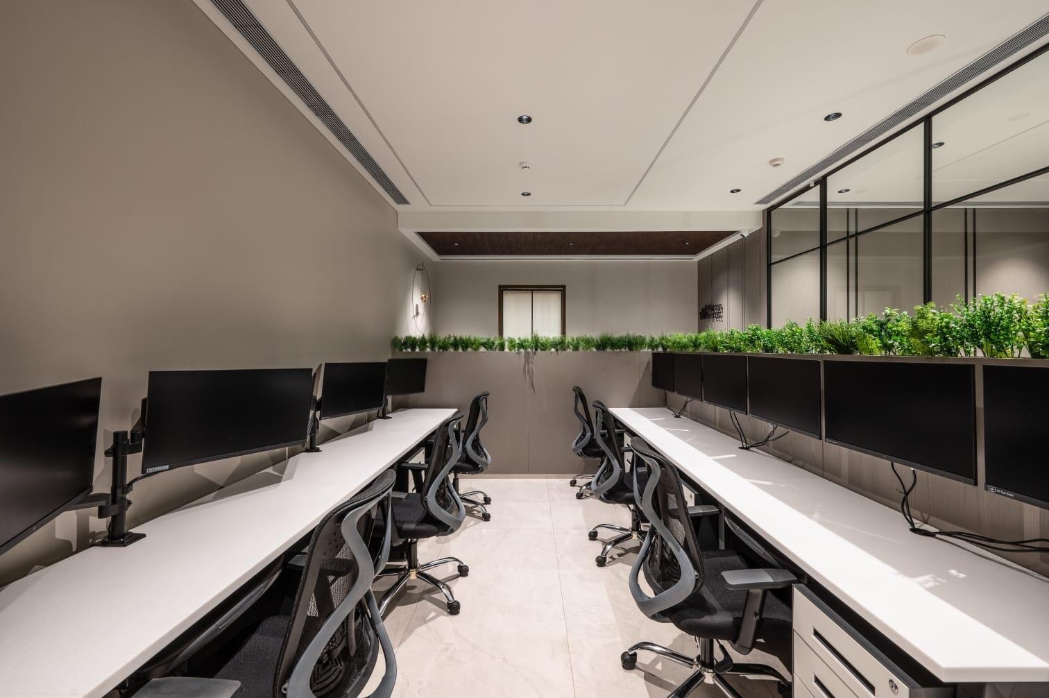 Office Space For Rent in One Lodha Place