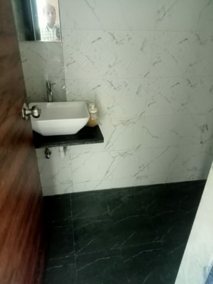 Bathroom, shree-ostwal-horizon 2 Bedroom 621 Sq.Ft. Apartment In Mira Road Thane 8851393