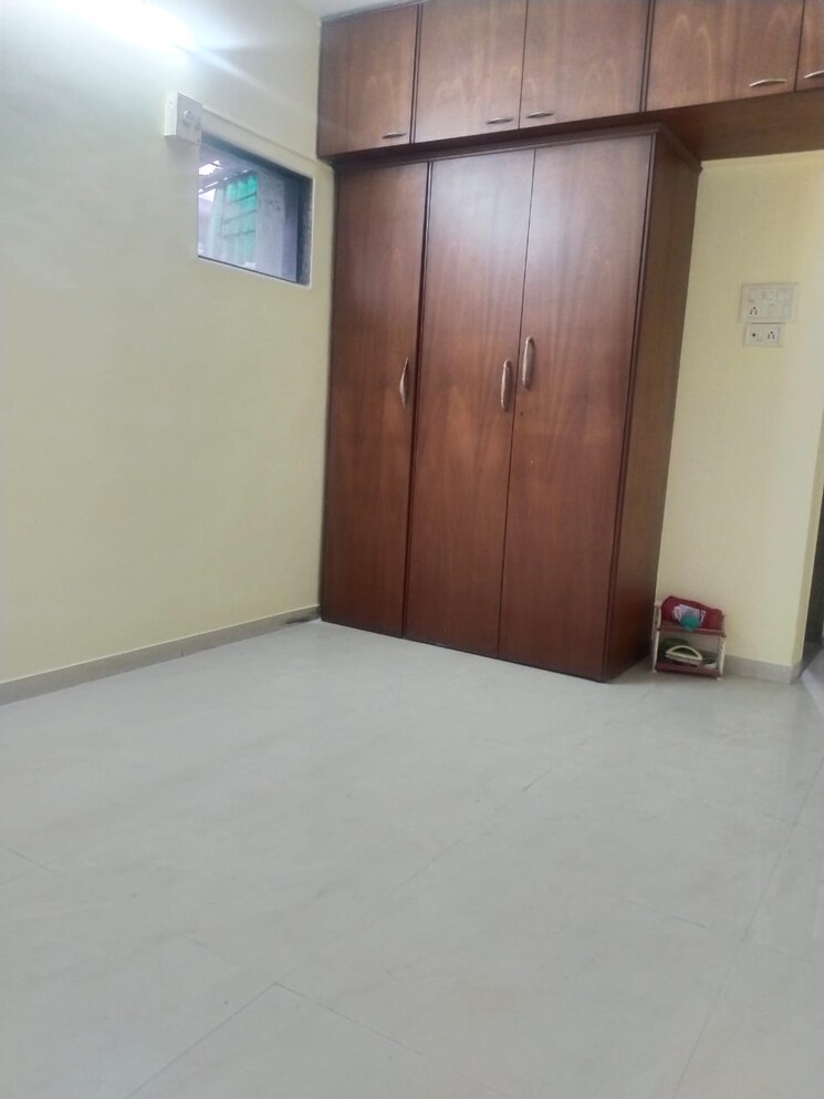 Master Bedroom, concrete-sai-swar 3 Bedroom 1500 Sq.Ft. Apartment In Kharghar Navi Mumbai 8851383