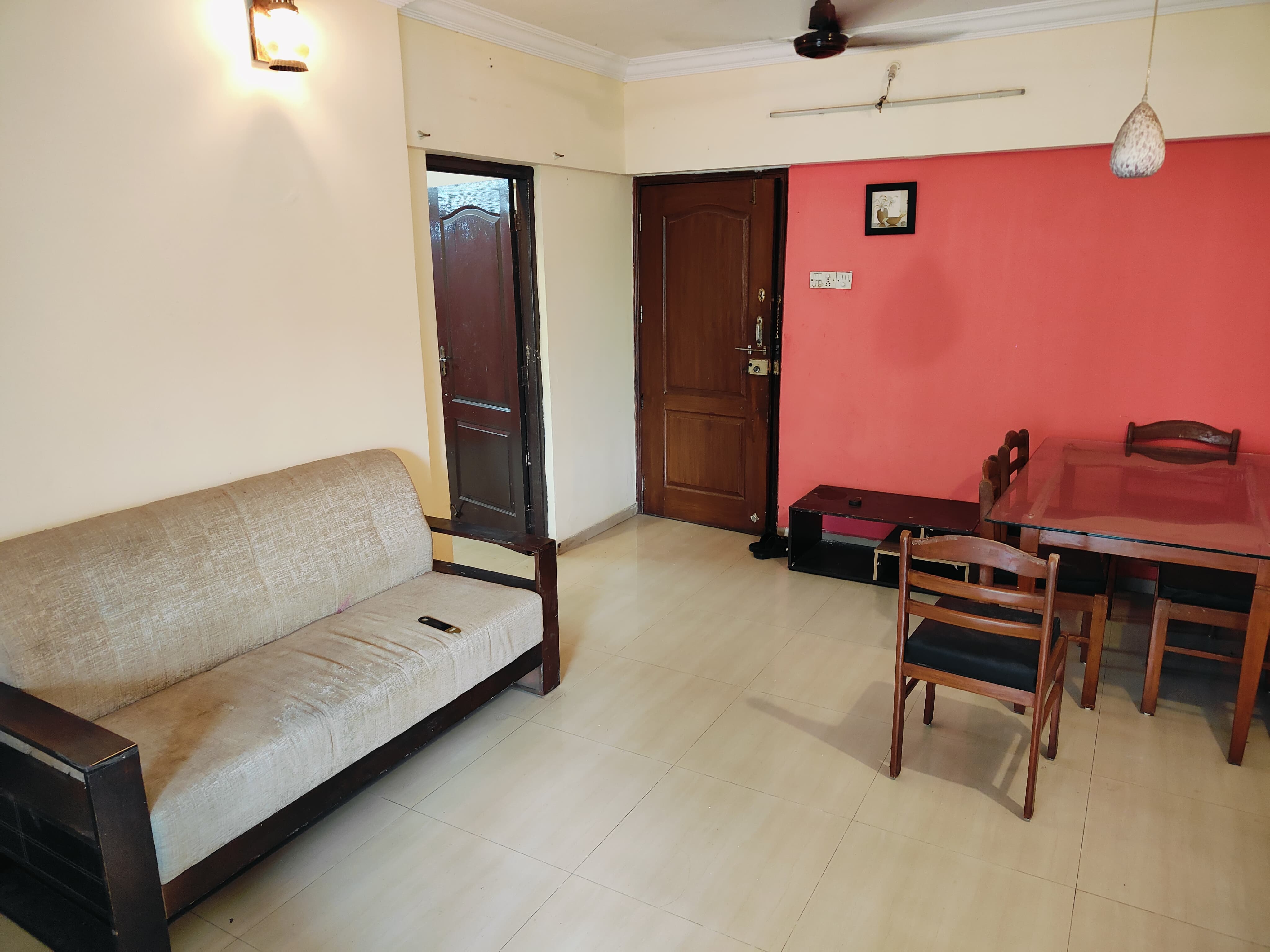 1 BHK + Extra Room Apartment For Rent in Lake Bloom